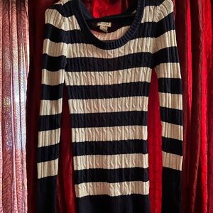 Forever 21 Black and Cream Ribbed Knit Sweater